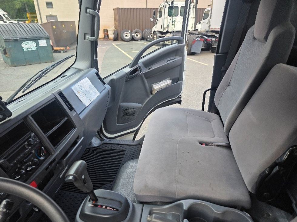 Refrigerated Truck-Light and Medium Duty Trucks-Isuzu-2021-NPRXD-Dayton-NJ-111,374\n\t\tmiles-$ 54,000 - Image 19