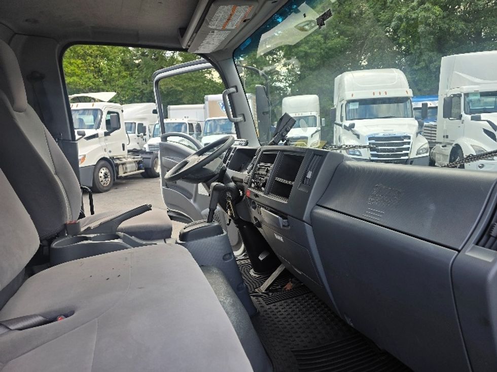 Refrigerated Truck-Light and Medium Duty Trucks-Isuzu-2021-NPRXD-Dayton-NJ-111,374\n\t\tmiles-$ 54,000 - Image 22