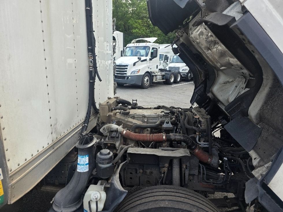 Refrigerated Truck-Light and Medium Duty Trucks-Isuzu-2021-NPRXD-Dayton-NJ-111,374\n\t\tmiles-$ 54,000 - Image 23