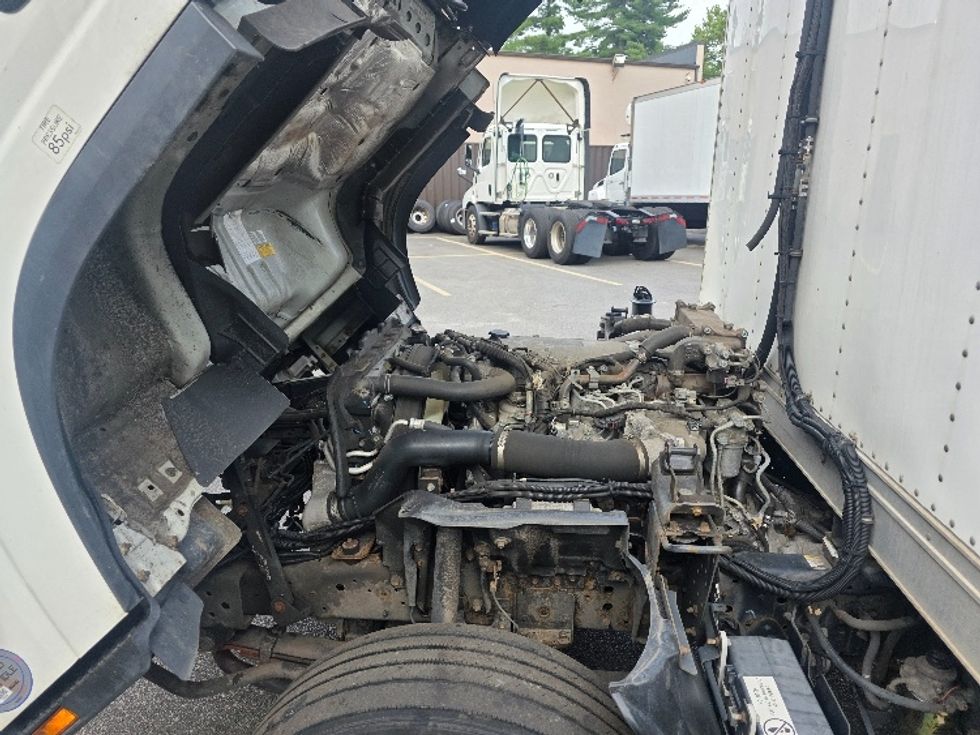 Refrigerated Truck-Light and Medium Duty Trucks-Isuzu-2021-NPRXD-Dayton-NJ-111,374\n\t\tmiles-$ 54,000 - Image 24