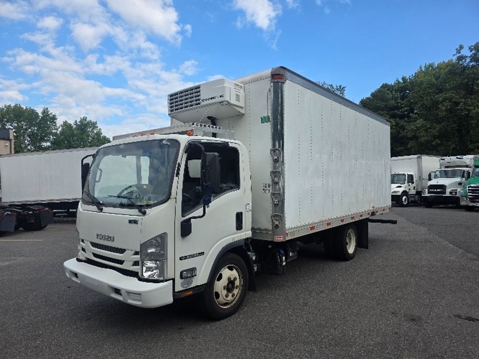 Refrigerated Truck-Light and Medium Duty Trucks-Isuzu-2021-NPRXD-Dayton-NJ-111,374\n\t\tmiles-$ 54,000 - Image 3