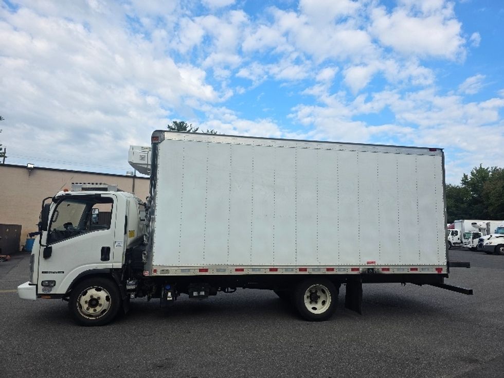 Refrigerated Truck-Light and Medium Duty Trucks-Isuzu-2021-NPRXD-Dayton-NJ-111,374\n\t\tmiles-$ 54,000 - Image 4