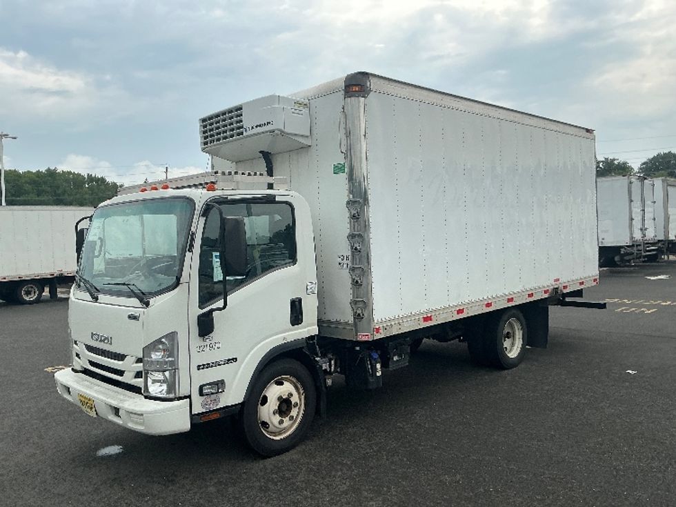Refrigerated Truck-Light and Medium Duty Trucks-Isuzu-2021-NPRXD-Dayton-NJ-112,903\n\t\tmiles-$ 54,250 - Image 3