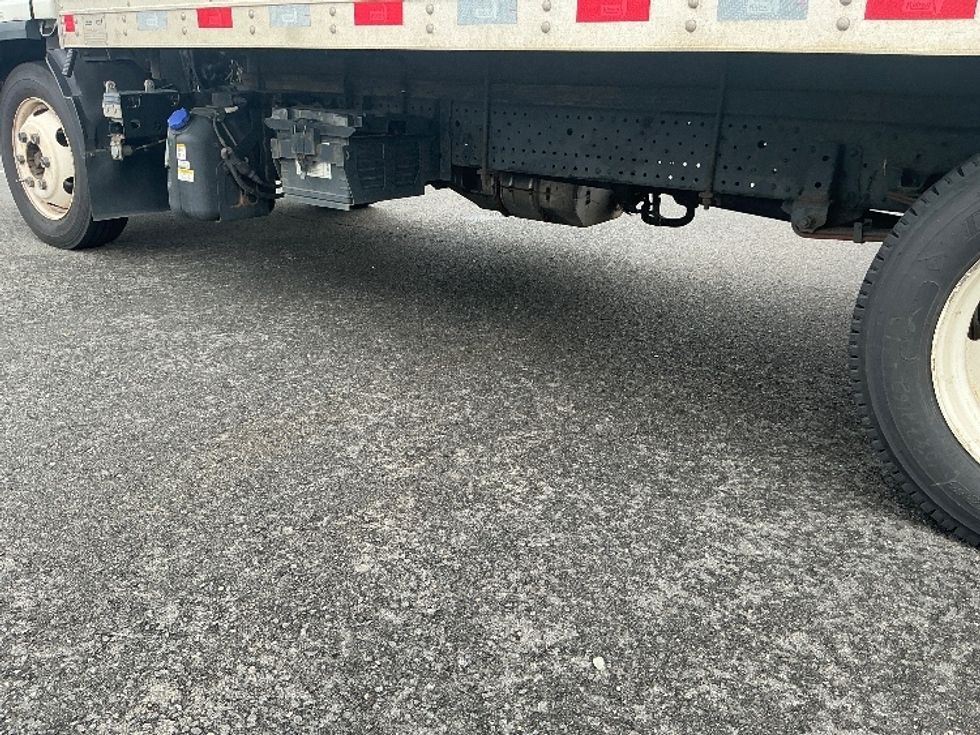 Refrigerated Truck-Light and Medium Duty Trucks-Isuzu-2021-NPRXD-Dayton-NJ-112,903\n\t\tmiles-$ 54,250 - Image 5