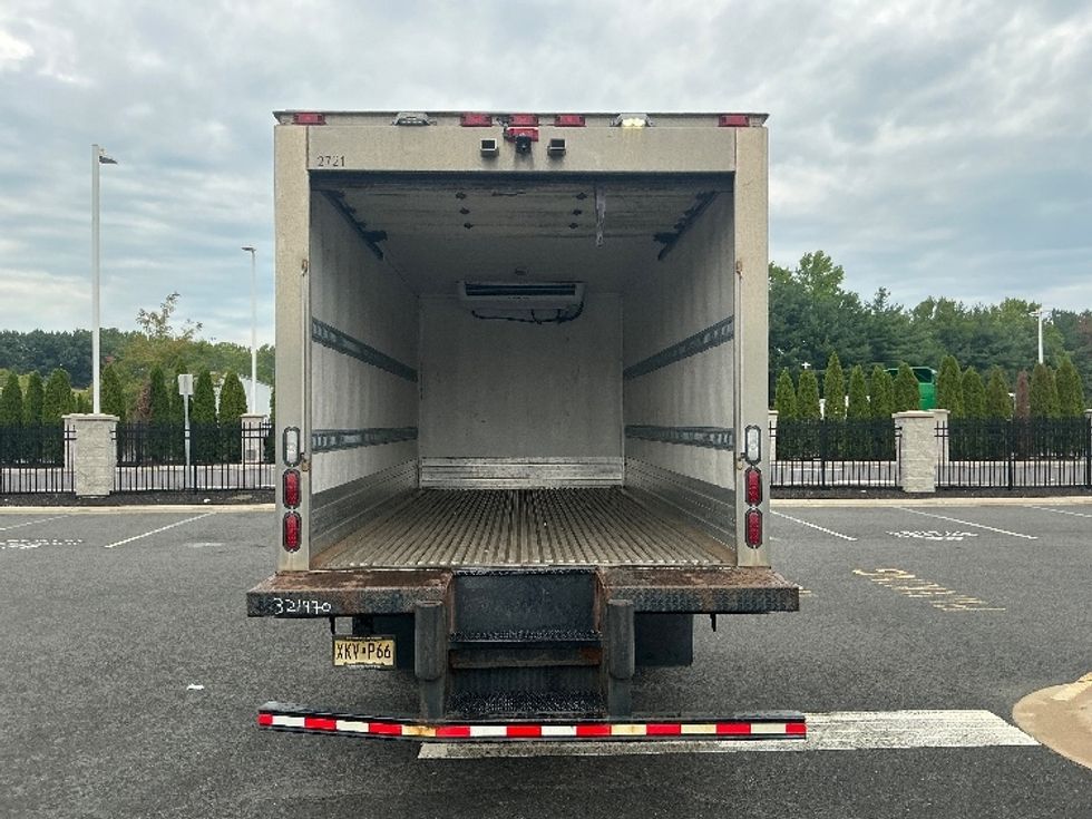 Refrigerated Truck-Light and Medium Duty Trucks-Isuzu-2021-NPRXD-Dayton-NJ-112,903\n\t\tmiles-$ 54,250 - Image 9