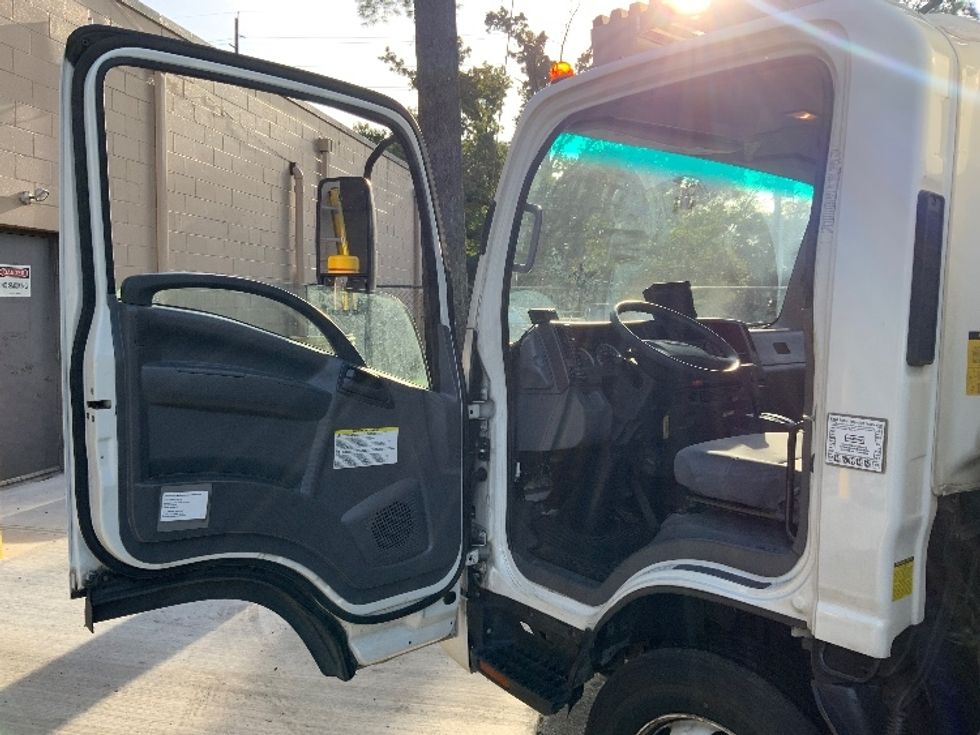 Refrigerated Truck-Light and Medium Duty Trucks-Isuzu-2021-NPRXD-Dayton-NJ-116,219\n\t\tmiles-$ 53,500 - Image 16