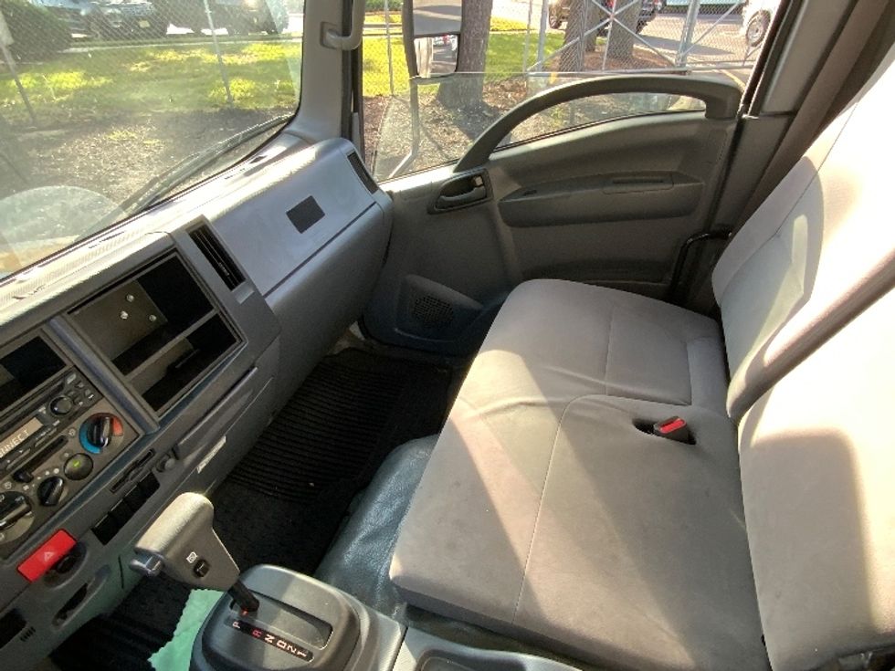 Refrigerated Truck-Light and Medium Duty Trucks-Isuzu-2021-NPRXD-Dayton-NJ-116,219\n\t\tmiles-$ 53,500 - Image 19