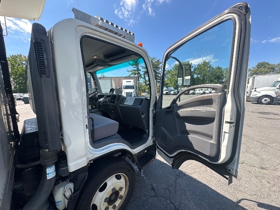 Refrigerated Truck-Light and Medium Duty Trucks-Isuzu-2021-NPRXD-Dayton-NJ-119,901\n\t\tmiles-$ 52,750 - Image 20