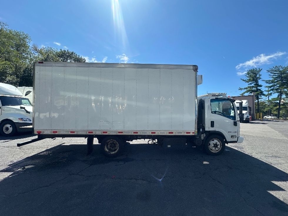 Refrigerated Truck-Light and Medium Duty Trucks-Isuzu-2021-NPRXD-Dayton-NJ-132,459\n\t\tmiles-$ 50,250 - Image 15