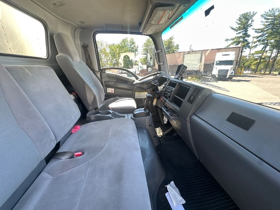 Refrigerated Truck-Light and Medium Duty Trucks-Isuzu-2021-NPRXD-Dayton-NJ-132,459\n\t\tmiles-$ 50,250 - Image 22
