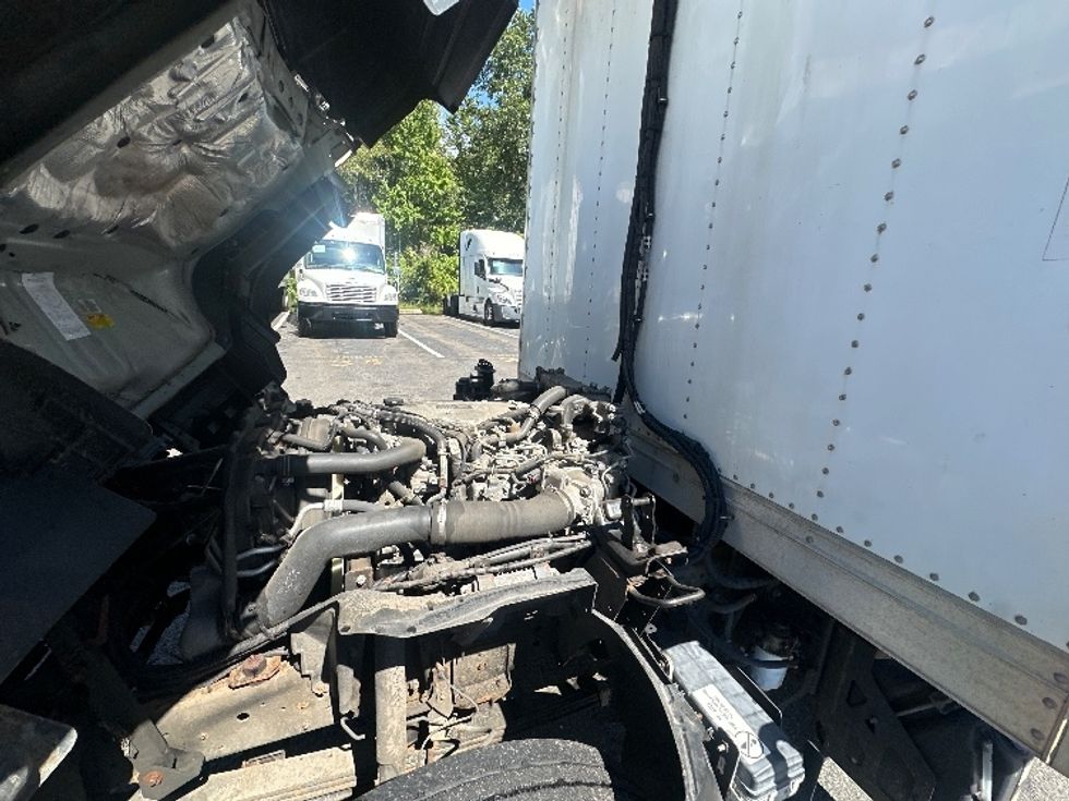 Refrigerated Truck-Light and Medium Duty Trucks-Isuzu-2021-NPRXD-Dayton-NJ-132,459\n\t\tmiles-$ 50,250 - Image 24