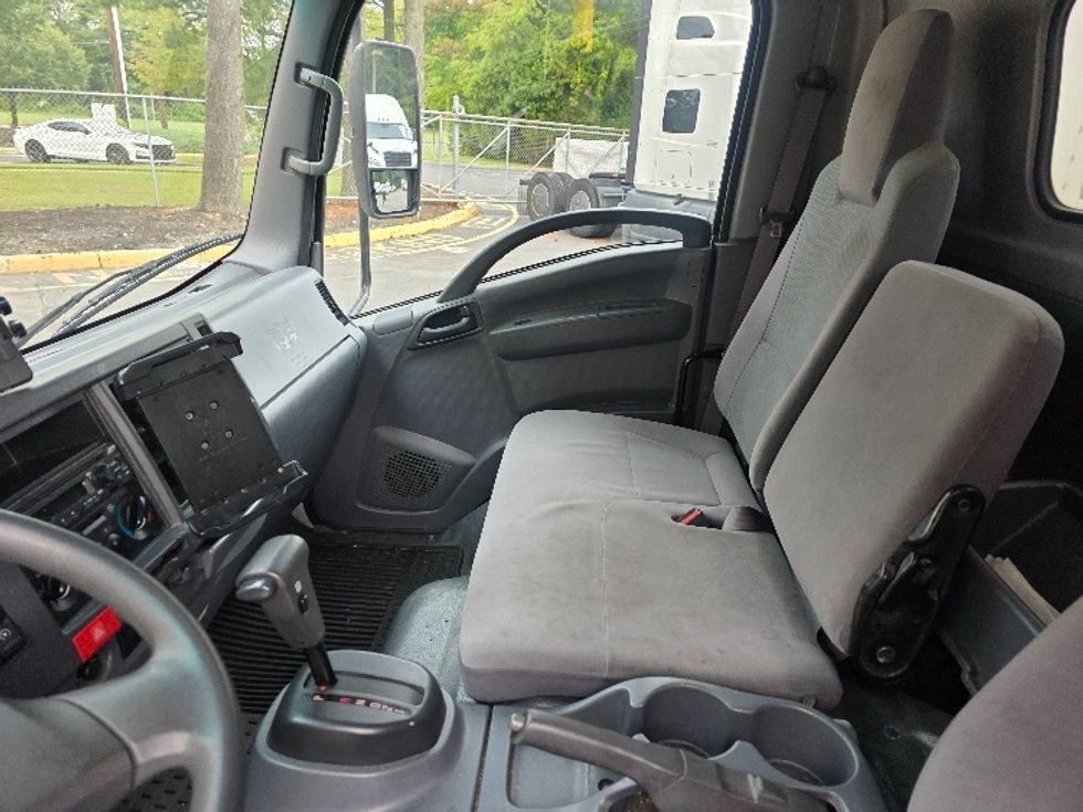 Refrigerated Truck-Light and Medium Duty Trucks-Isuzu-2021-NPRXD-Dayton-NJ-140,946\n\t\tmiles-$ 45,750 - Image 19