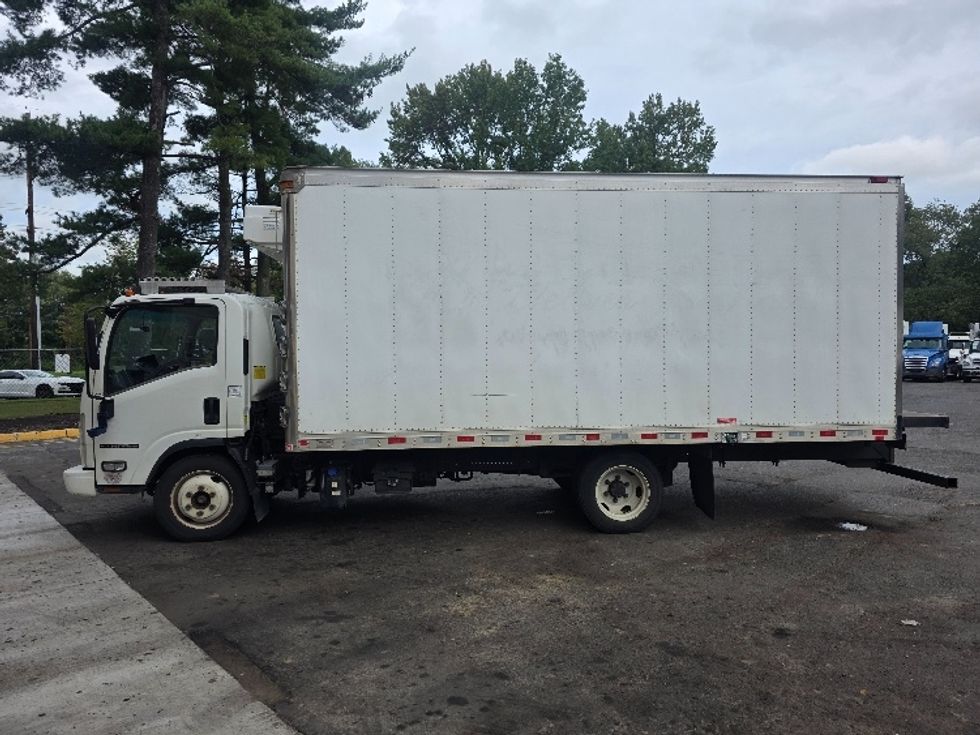 Refrigerated Truck-Light and Medium Duty Trucks-Isuzu-2021-NPRXD-Dayton-NJ-140,946\n\t\tmiles-$ 45,750 - Image 4