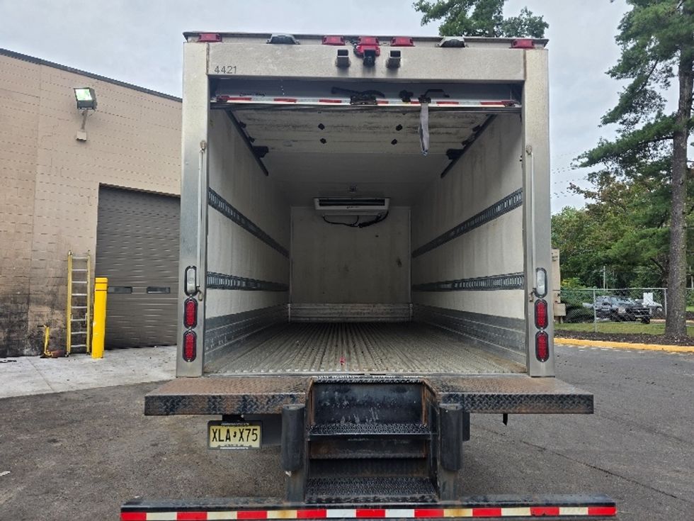 Refrigerated Truck-Light and Medium Duty Trucks-Isuzu-2021-NPRXD-Dayton-NJ-140,946\n\t\tmiles-$ 45,750 - Image 8