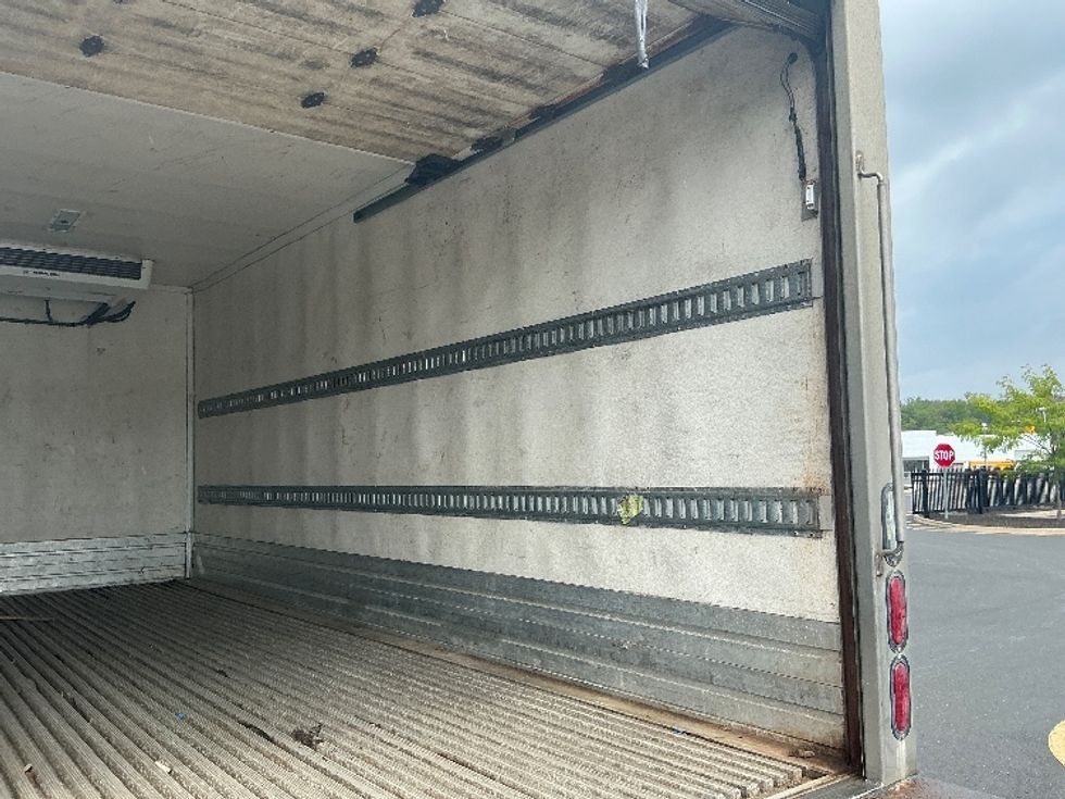 Refrigerated Truck-Light and Medium Duty Trucks-Isuzu-2021-NPRXD-Dayton-NJ-142,675\n\t\tmiles-$ 48,250 - Image 12