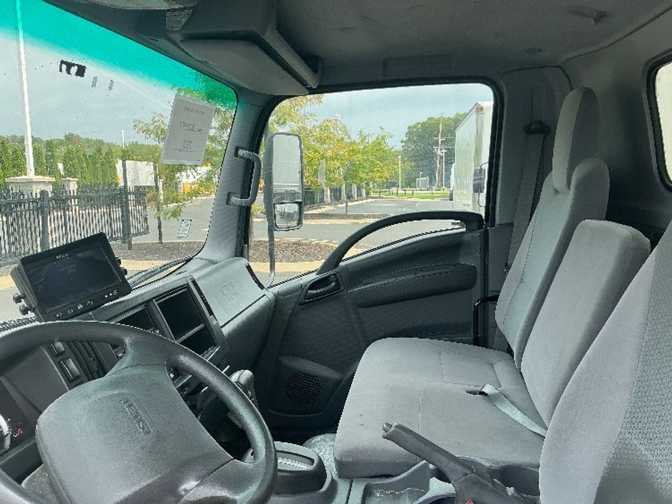 Refrigerated Truck-Light and Medium Duty Trucks-Isuzu-2021-NPRXD-Dayton-NJ-142,675\n\t\tmiles-$ 48,250 - Image 19