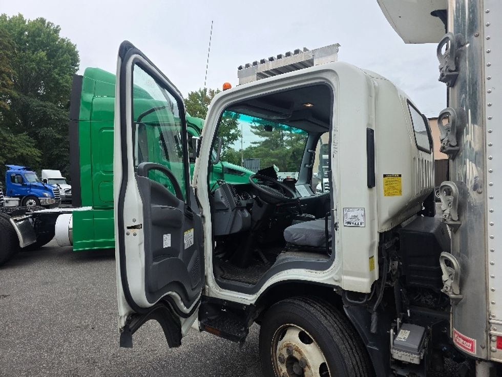 Refrigerated Truck-Light and Medium Duty Trucks-Isuzu-2021-NPRXD-Edison-NJ-106,137\n\t\tmiles-$ 52,000 - Image 16