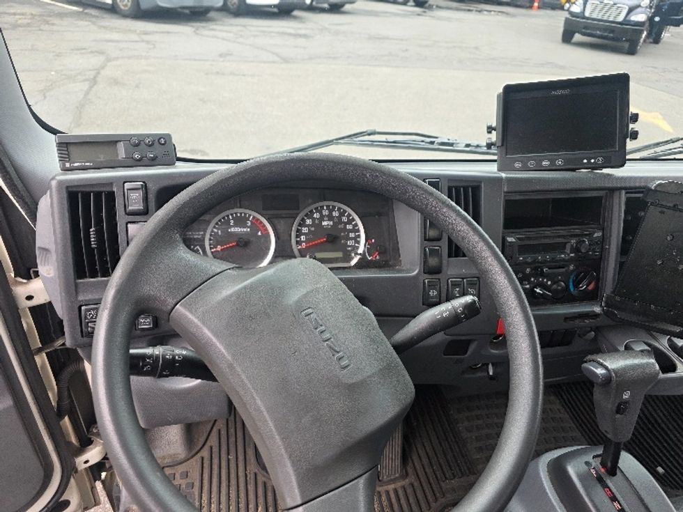 Refrigerated Truck-Light and Medium Duty Trucks-Isuzu-2021-NPRXD-Edison-NJ-106,137\n\t\tmiles-$ 52,000 - Image 18