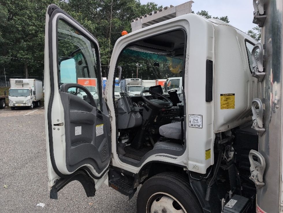 Refrigerated Truck-Light and Medium Duty Trucks-Isuzu-2021-NPRXD-Edison-NJ-110,978\n\t\tmiles-$ 51,500 - Image 16