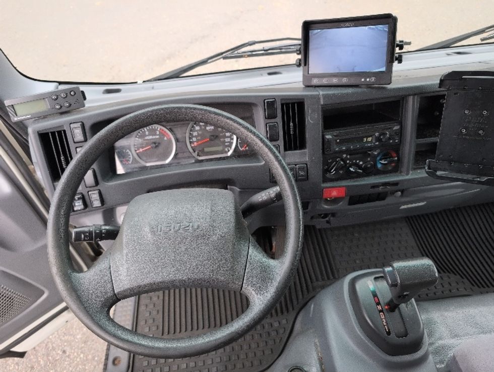 Refrigerated Truck-Light and Medium Duty Trucks-Isuzu-2021-NPRXD-Edison-NJ-110,978\n\t\tmiles-$ 51,500 - Image 18