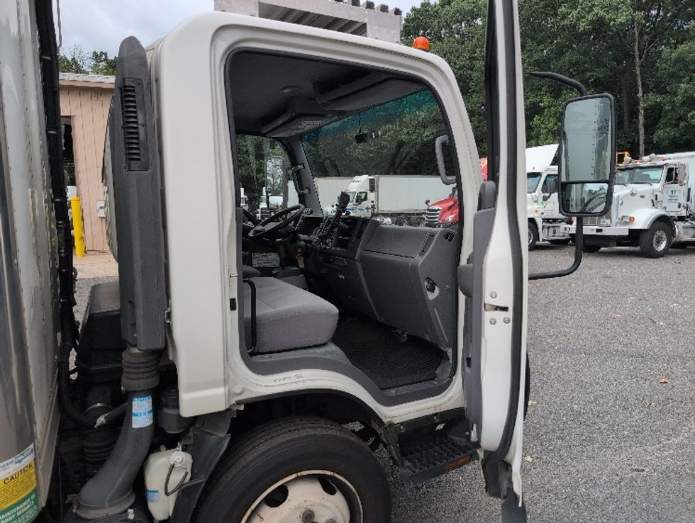 Refrigerated Truck-Light and Medium Duty Trucks-Isuzu-2021-NPRXD-Edison-NJ-110,978\n\t\tmiles-$ 51,500 - Image 20