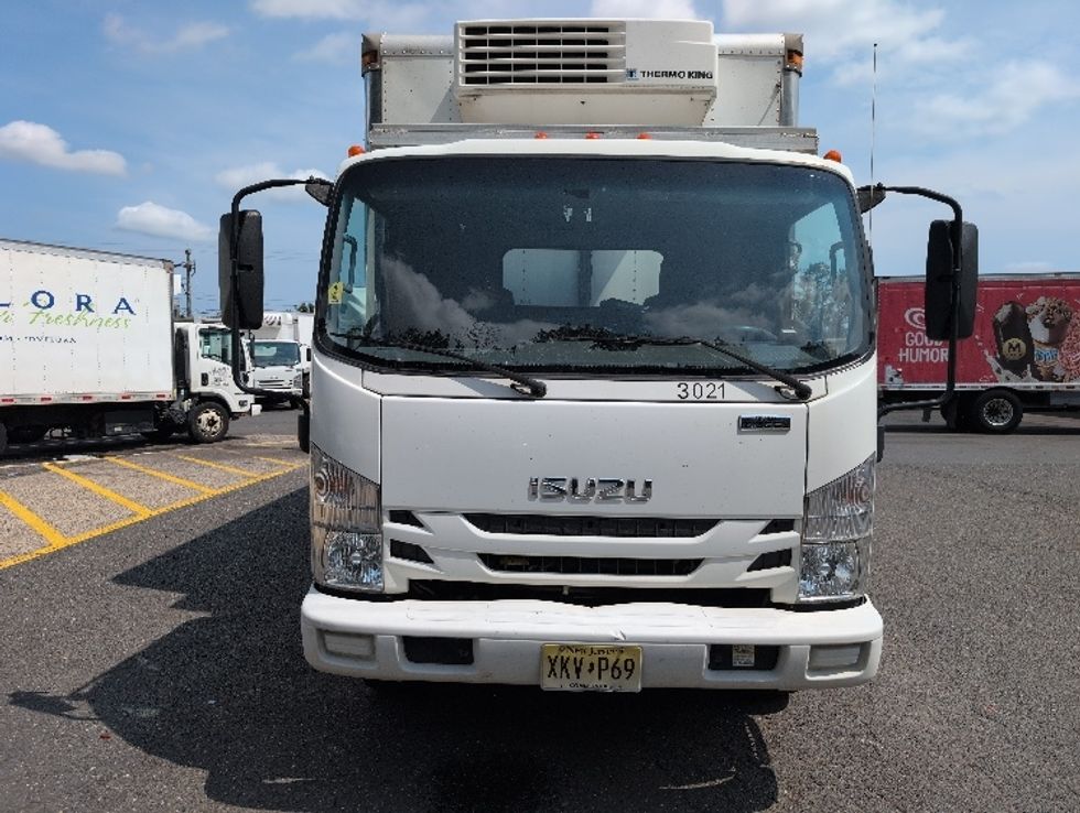 Refrigerated Truck-Light and Medium Duty Trucks-Isuzu-2021-NPRXD-Edison-NJ-117,092\n\t\tmiles-$ 53,750 - Image 2