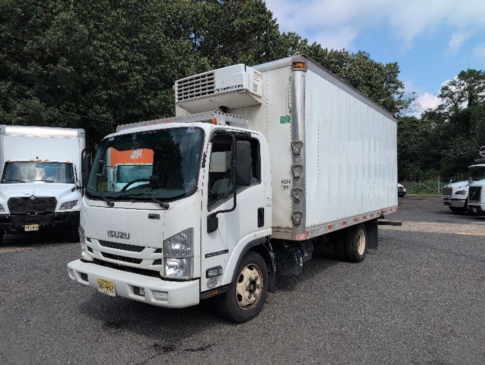 Refrigerated Truck-Light and Medium Duty Trucks-Isuzu-2021-NPRXD-Edison-NJ-136,963\n\t\tmiles-$ 46,750 - Image 3