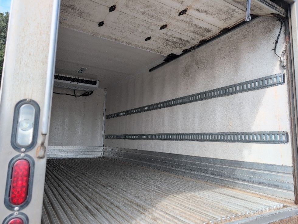 Refrigerated Truck-Light and Medium Duty Trucks-Isuzu-2021-NPRXD-Edison-NJ-147,196\n\t\tmiles-$ 47,250 - Image 12