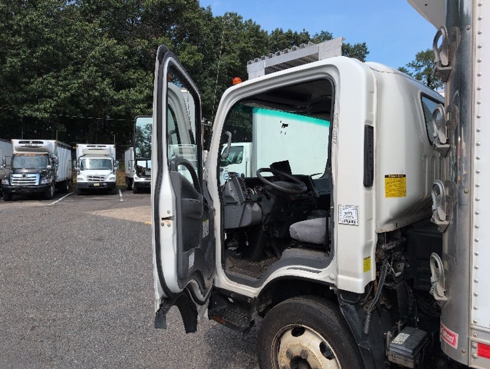 Refrigerated Truck-Light and Medium Duty Trucks-Isuzu-2021-NPRXD-Edison-NJ-147,196\n\t\tmiles-$ 47,250 - Image 16