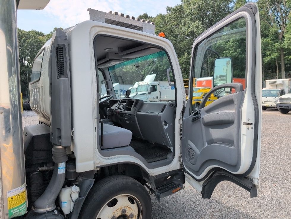 Refrigerated Truck-Light and Medium Duty Trucks-Isuzu-2021-NPRXD-Edison-NJ-147,196\n\t\tmiles-$ 47,250 - Image 20