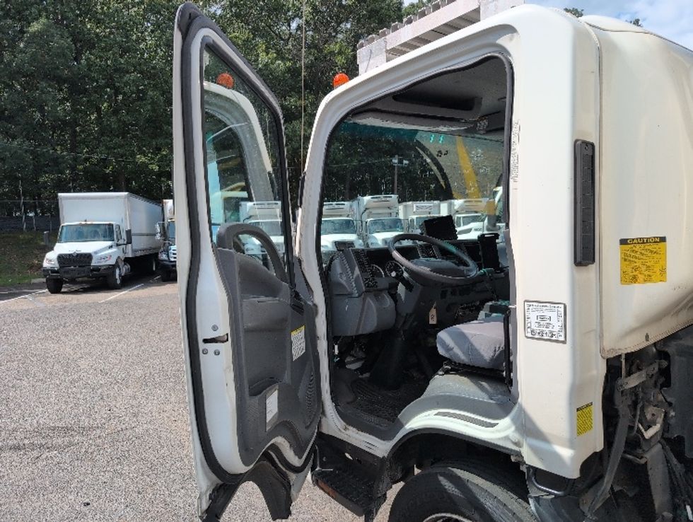 Refrigerated Truck-Light and Medium Duty Trucks-Isuzu-2021-NPRXD-Edison-NJ-97,474\n\t\tmiles-$ 56,000 - Image 16