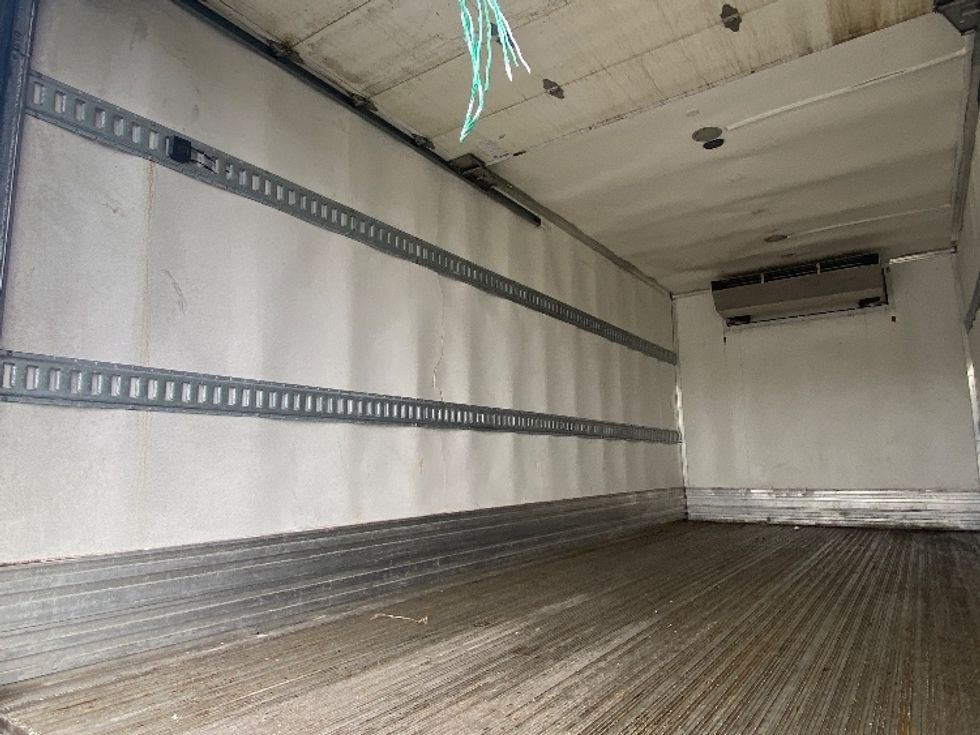 Refrigerated Truck-Light and Medium Duty Trucks-Isuzu-2021-NPRXD-Essex-MD-132,444\n\t\tmiles-$ 47,750 - Image 11