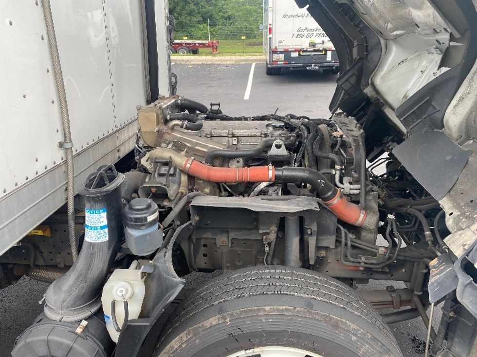 Refrigerated Truck-Light and Medium Duty Trucks-Isuzu-2021-NPRXD-Essex-MD-132,444\n\t\tmiles-$ 47,750 - Image 23