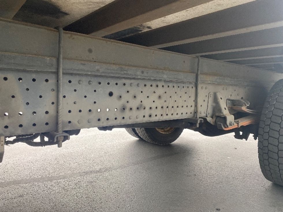 Refrigerated Truck-Light and Medium Duty Trucks-Isuzu-2021-NPRXD-Essex-MD-132,444\n\t\tmiles-$ 47,750 - Image 5