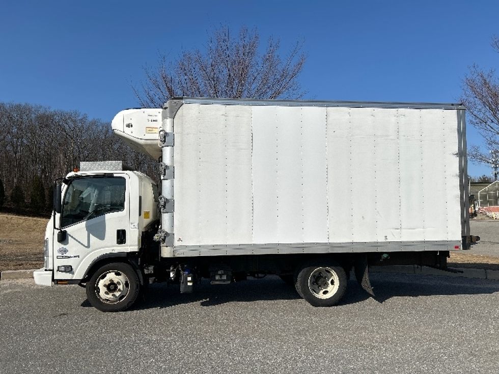 Refrigerated Truck-Light and Medium Duty Trucks-Isuzu-2021-NPRXD-Fitchburg-MA-126,552\n\t\tmiles-$ 47,250 - Image 15