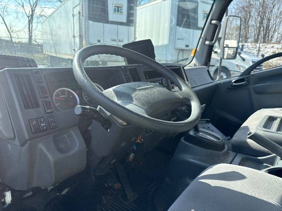 Refrigerated Truck-Light and Medium Duty Trucks-Isuzu-2021-NPRXD-Jessup-MD-158,442\n\t\tmiles-$ 42,250 - Image 16