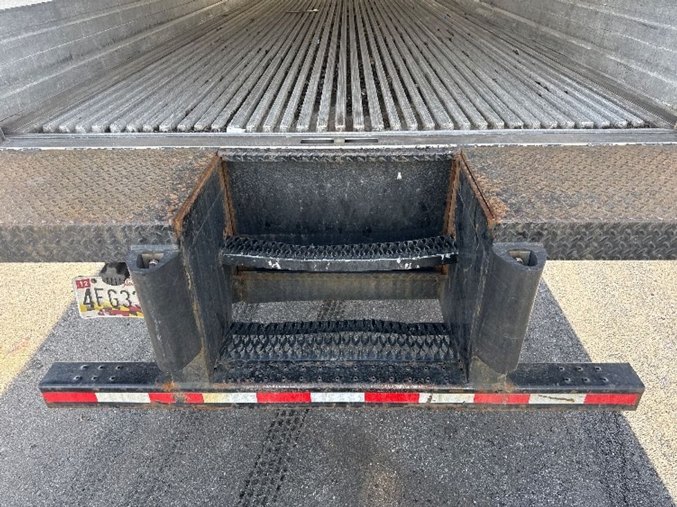 Refrigerated Truck-Light and Medium Duty Trucks-Isuzu-2021-NPRXD-Jessup-MD-158,442\n\t\tmiles-$ 42,250 - Image 9