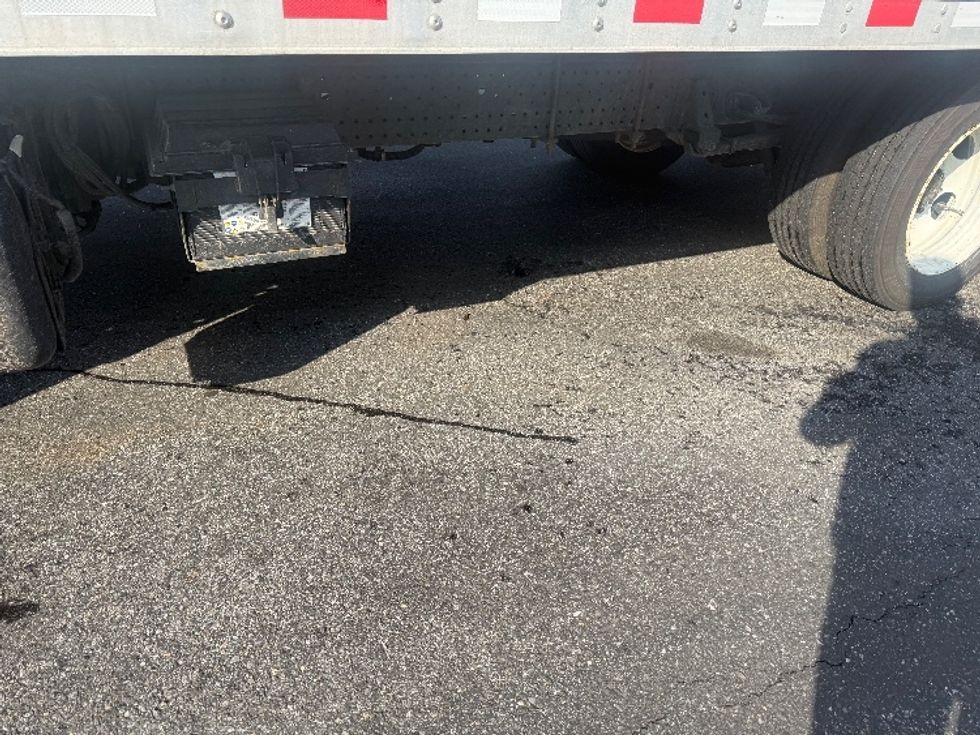 Refrigerated Truck-Light and Medium Duty Trucks-Isuzu-2021-NPRXD-Jessup-MD-179,030\n\t\tmiles-$ 37,750 - Image 5