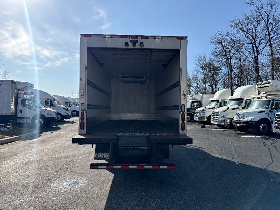 Refrigerated Truck-Light and Medium Duty Trucks-Isuzu-2021-NPRXD-Jessup-MD-179,030\n\t\tmiles-$ 37,750 - Image 8