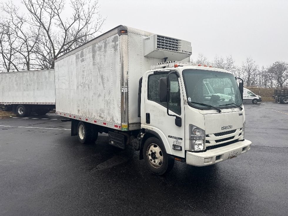 Refrigerated Truck-Light and Medium Duty Trucks-Isuzu-2021-NPRXD-Jessup-MD-185,488\n\t\tmiles-$ 36,250 - Image 1