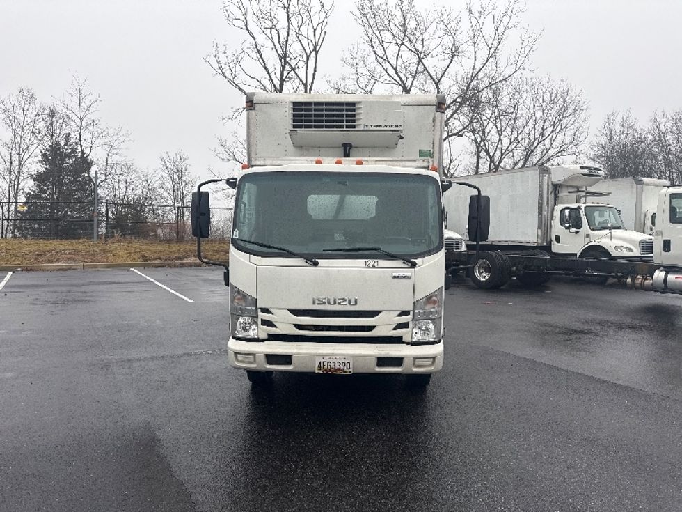 Refrigerated Truck-Light and Medium Duty Trucks-Isuzu-2021-NPRXD-Jessup-MD-185,488\n\t\tmiles-$ 36,250 - Image 2