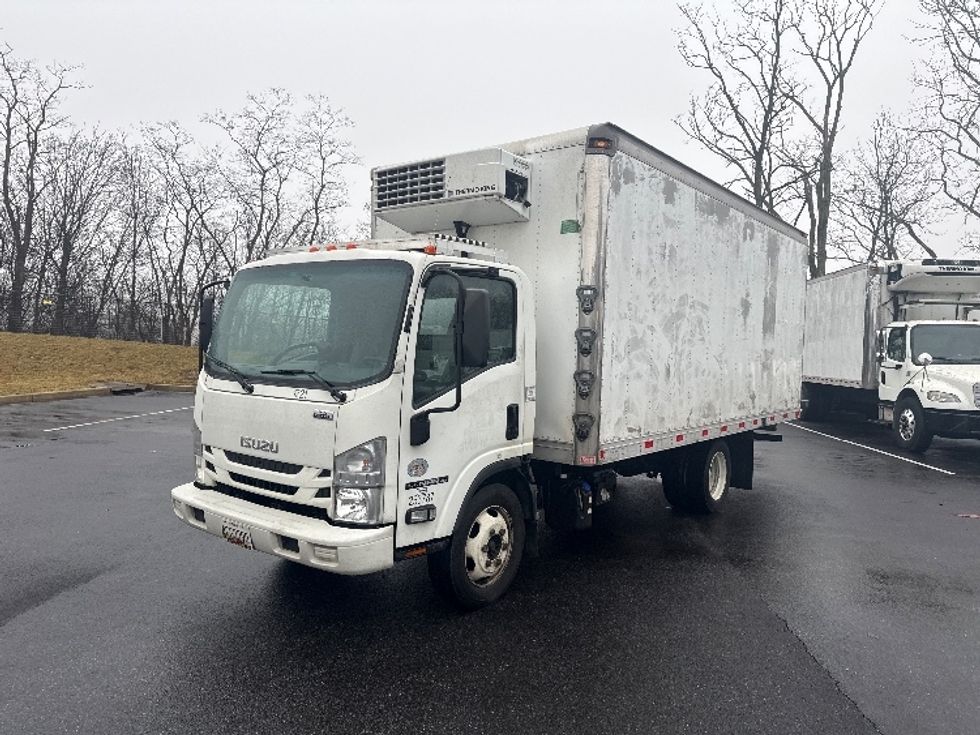 Refrigerated Truck-Light and Medium Duty Trucks-Isuzu-2021-NPRXD-Jessup-MD-185,488\n\t\tmiles-$ 36,250 - Image 3