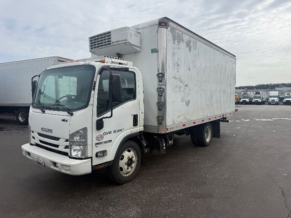 Refrigerated Truck-Light and Medium Duty Trucks-Isuzu-2021-NPRXD-Jessup-MD-192,022\n\t\tmiles-$ 35,000 - Image 3