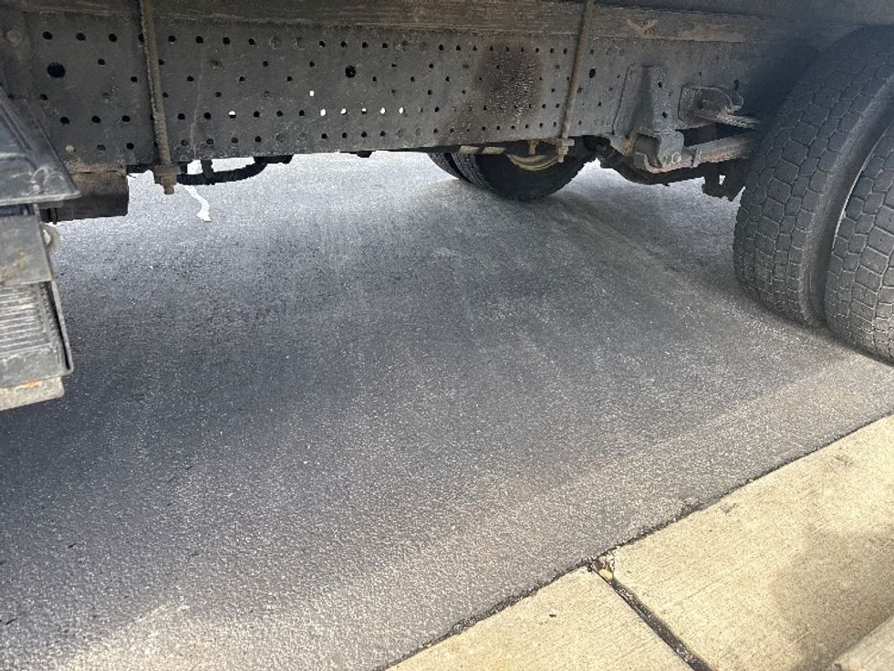 Refrigerated Truck-Light and Medium Duty Trucks-Isuzu-2021-NPRXD-Jessup-MD-196,104\n\t\tmiles-$ 34,000 - Image 5