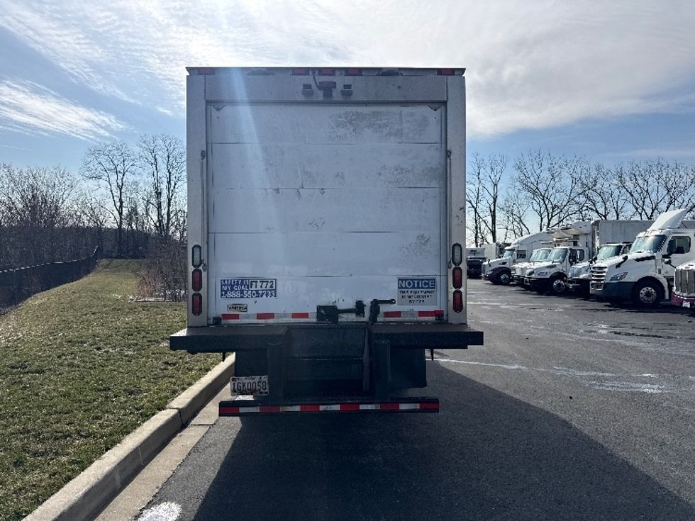 Refrigerated Truck-Light and Medium Duty Trucks-Isuzu-2021-NPRXD-Jessup-MD-196,104\n\t\tmiles-$ 34,000 - Image 7