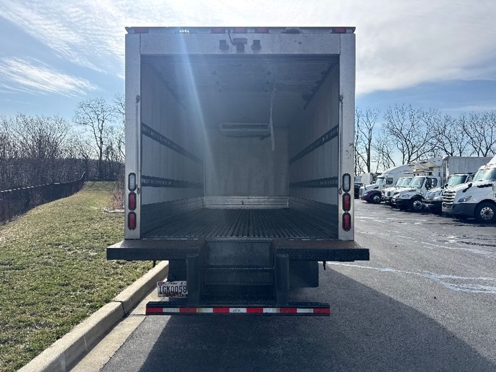 Refrigerated Truck-Light and Medium Duty Trucks-Isuzu-2021-NPRXD-Jessup-MD-196,104\n\t\tmiles-$ 34,000 - Image 8