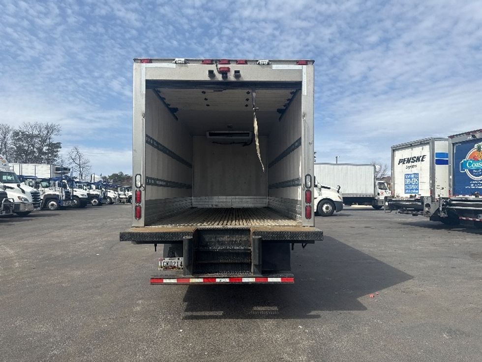 Refrigerated Truck-Light and Medium Duty Trucks-Isuzu-2021-NPRXD-Jessup-MD-197,852\n\t\tmiles-$ 33,750 - Image 6