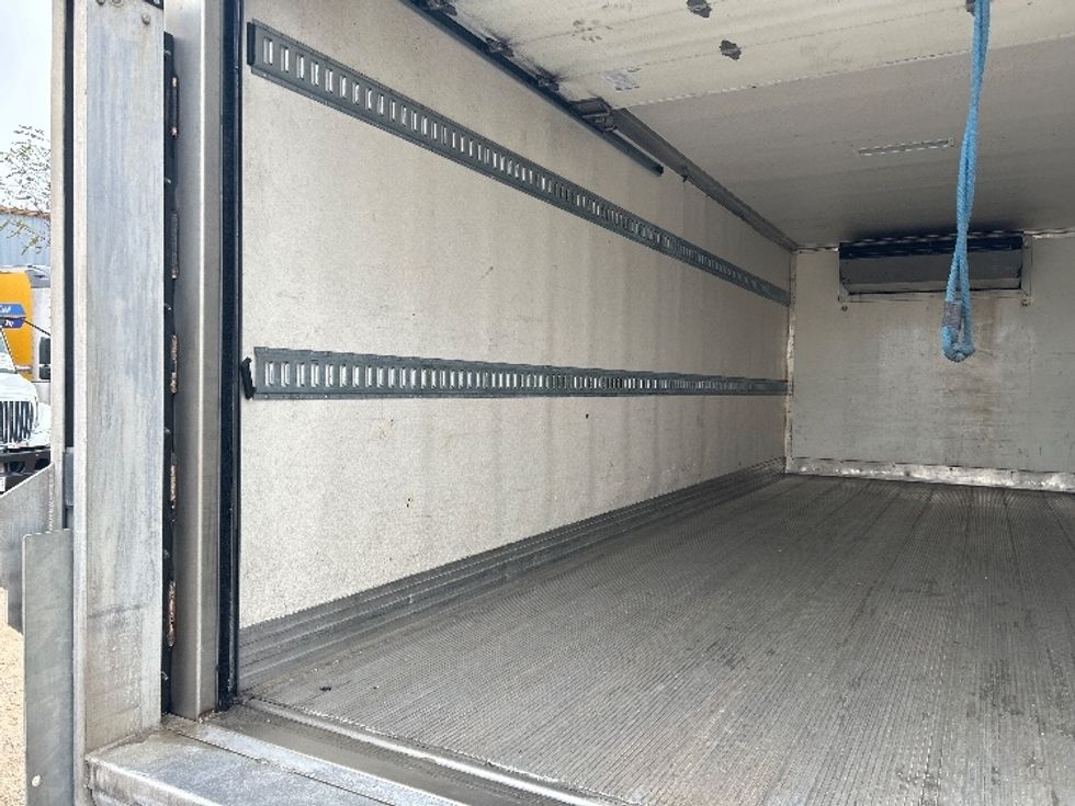 Refrigerated Truck-Light and Medium Duty Trucks-Isuzu-2021-NPRXD-Katy-TX-161,403\n\t\tmiles-$ 45,500 - Image 10