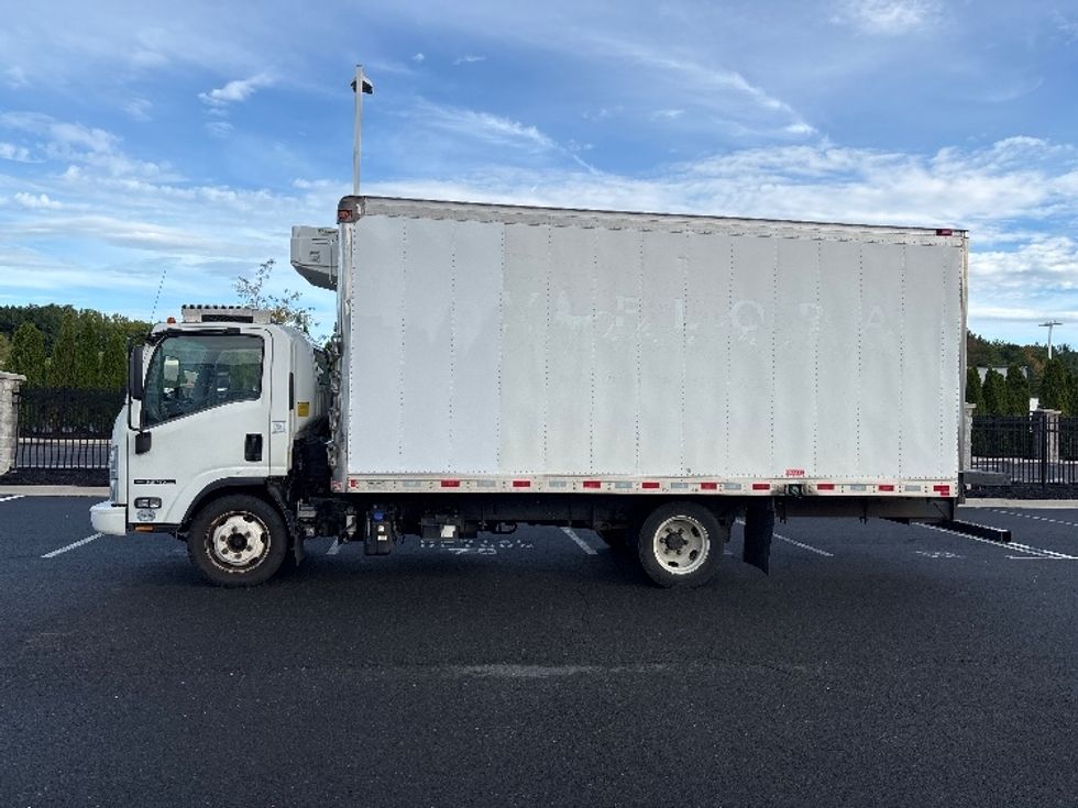 Refrigerated Truck-Light and Medium Duty Trucks-Isuzu-2021-NPRXD-Monmouth Junction-NJ-118,923\n\t\tmiles-$ 52,750 - Image 4
