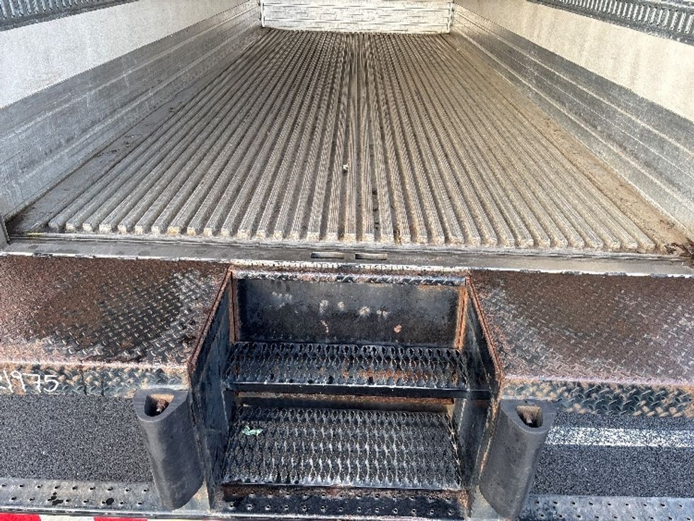 Refrigerated Truck-Light and Medium Duty Trucks-Isuzu-2021-NPRXD-Monmouth Junction-NJ-118,923\n\t\tmiles-$ 52,750 - Image 9